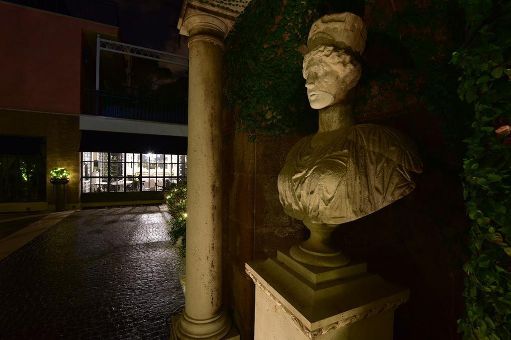 Pepoli9 Design Suites Rome Affittacamere 2*